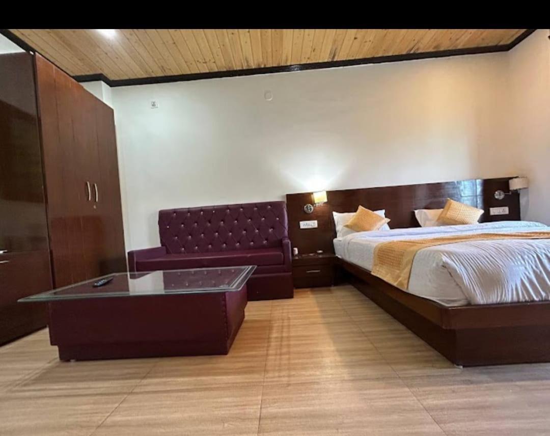 Hotel 7 Heavens Массури Экстерьер фото